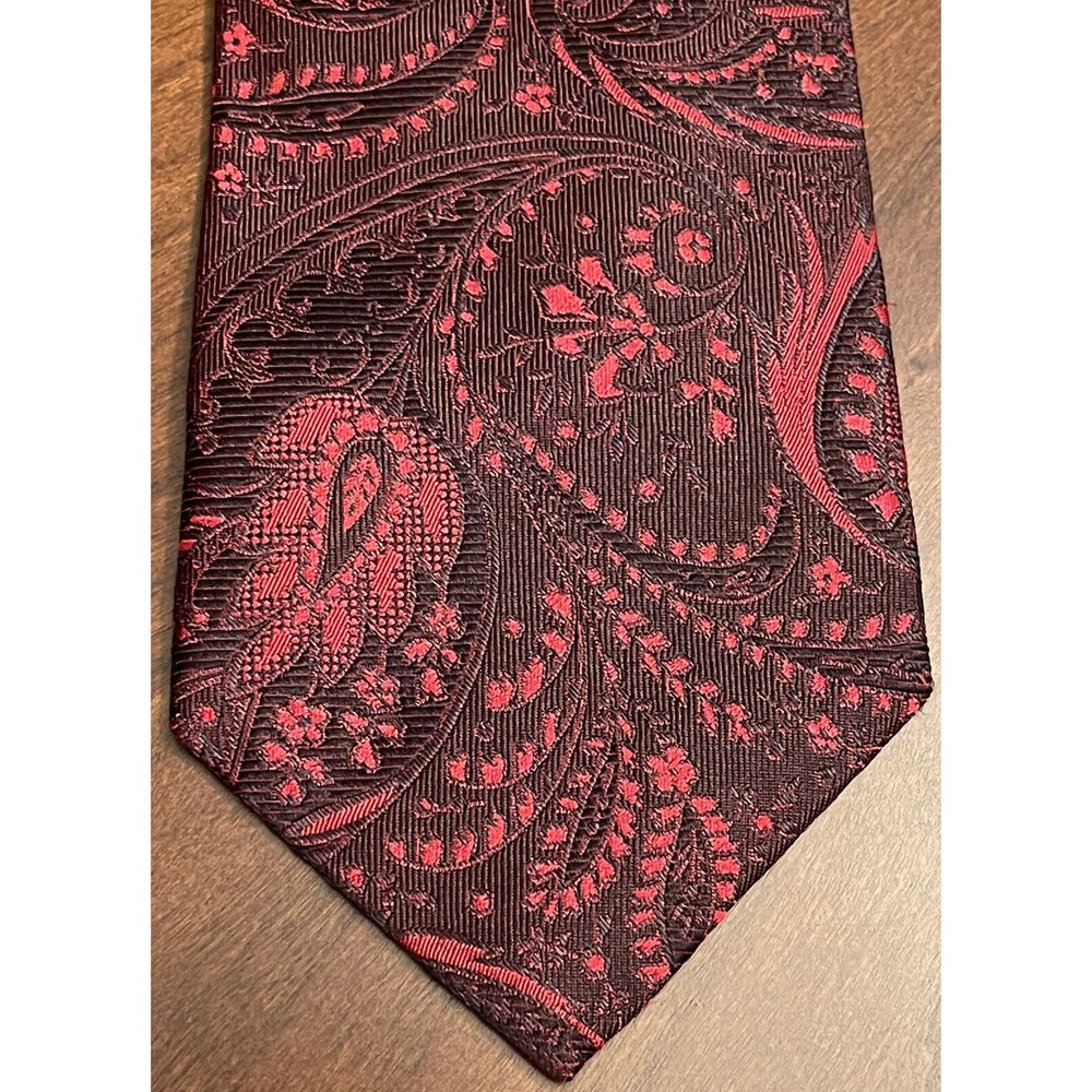 Express Design Studio, Red, 100% Italian Silk, Made In Usa